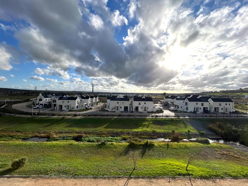 To Let 2 Bedroom Property for Rent in The Huntsman Western Cape